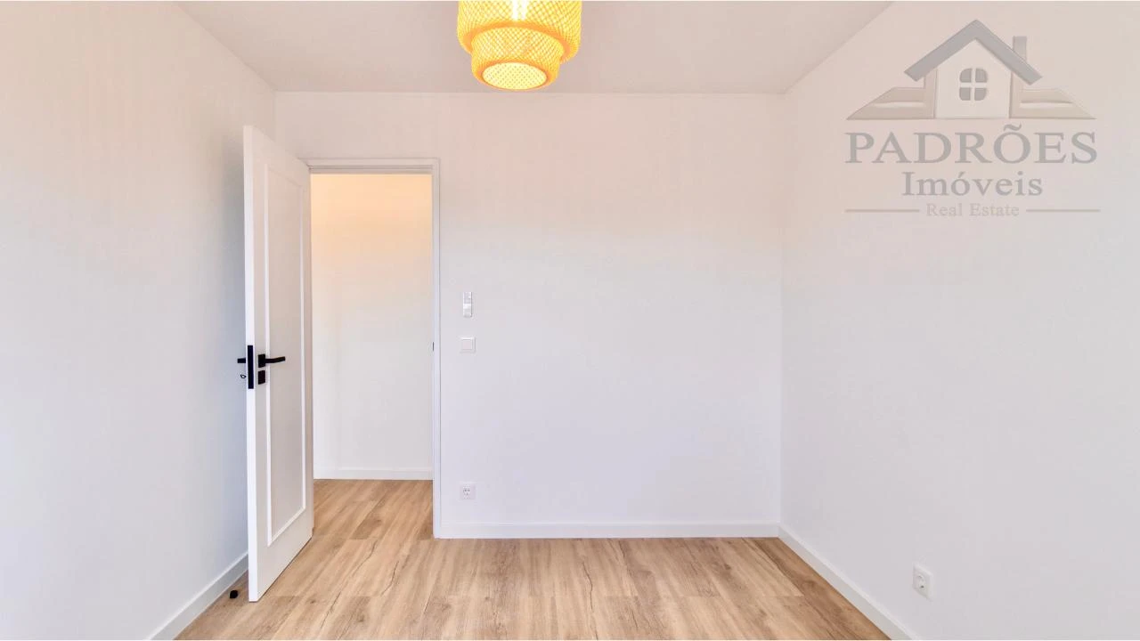 Apartamento T3 para Venda em Cidade da Maia Foto 17