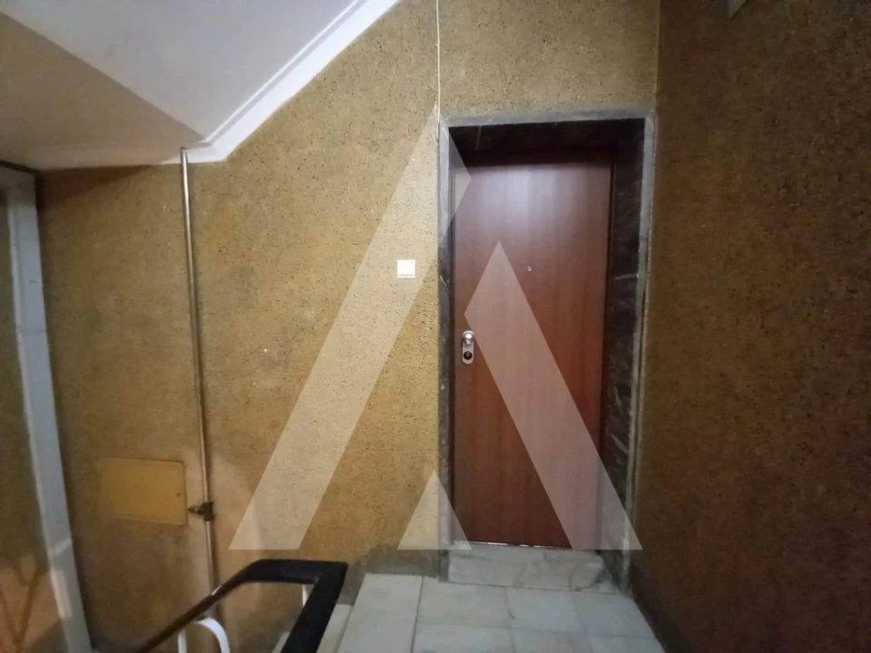 Apartamento T4 para Venda em Laranjeiro e Feijó Foto 28