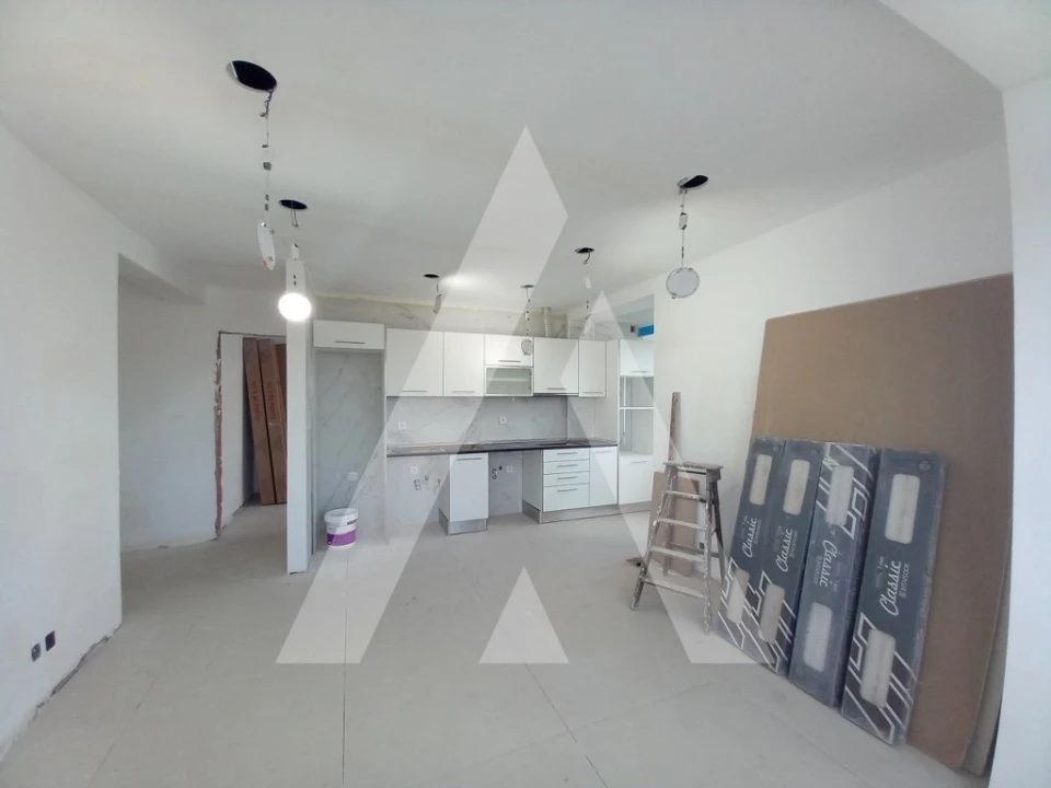 Apartamento T4 para Venda em Laranjeiro e Feijó Foto 4