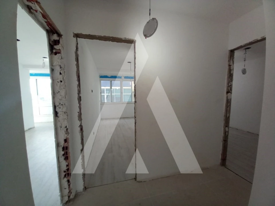 Apartamento T4 para Venda em Laranjeiro e Feijó Foto 11