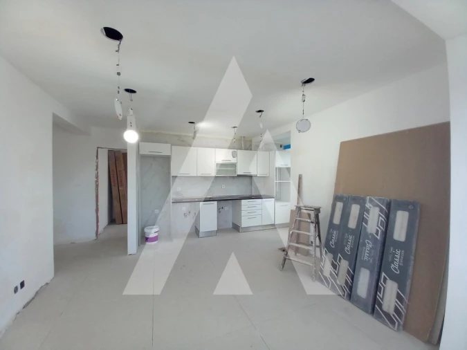 Apartamento T4 para Venda em Laranjeiro e Feijó Foto 4