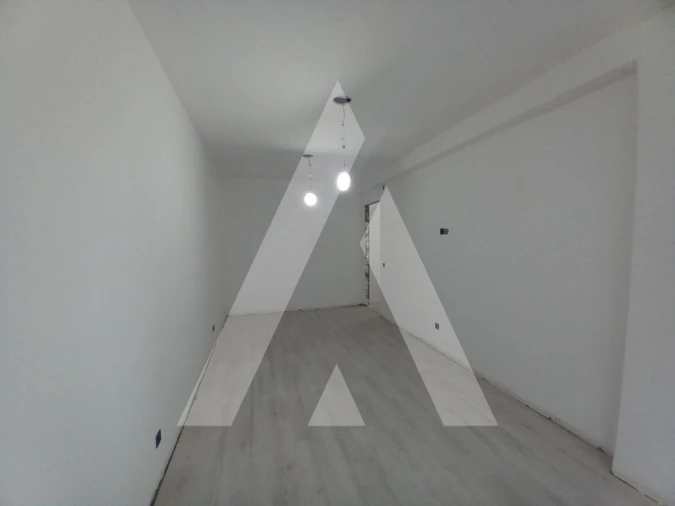 Apartamento T4 para Venda em Laranjeiro e Feijó Foto 27