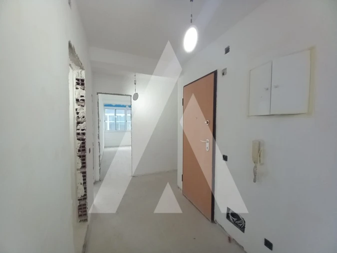 Apartamento T4 para Venda em Laranjeiro e Feijó Foto 2