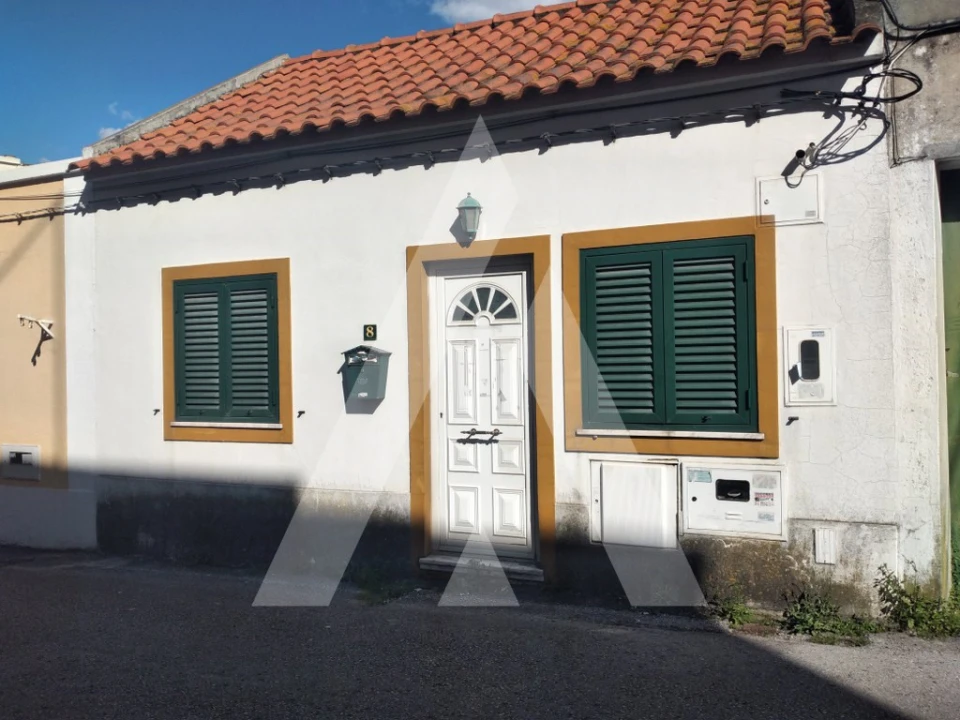 Moradia T1 para Venda em Seixal, Arrentela e Aldeia de Paio Pires Foto 1