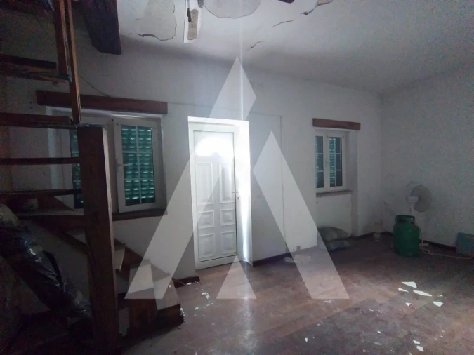 Moradia T1 para Venda em Seixal, Arrentela e Aldeia de Paio Pires Foto 9