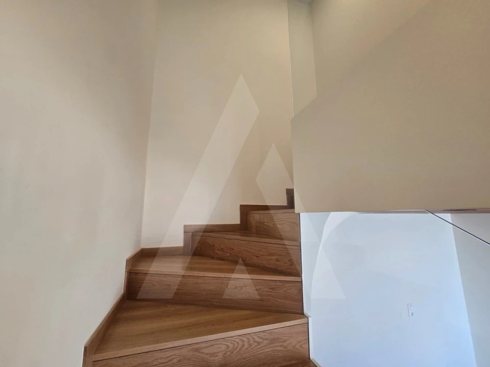 Apartamento T3 para Venda em Glória e Vera Cruz Foto 18