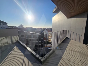 Apartamento T3 para Venda em Glória e Vera Cruz