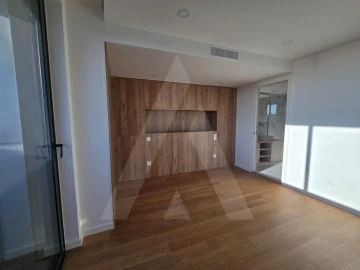 Apartamento T3 para Venda em Glória e Vera Cruz