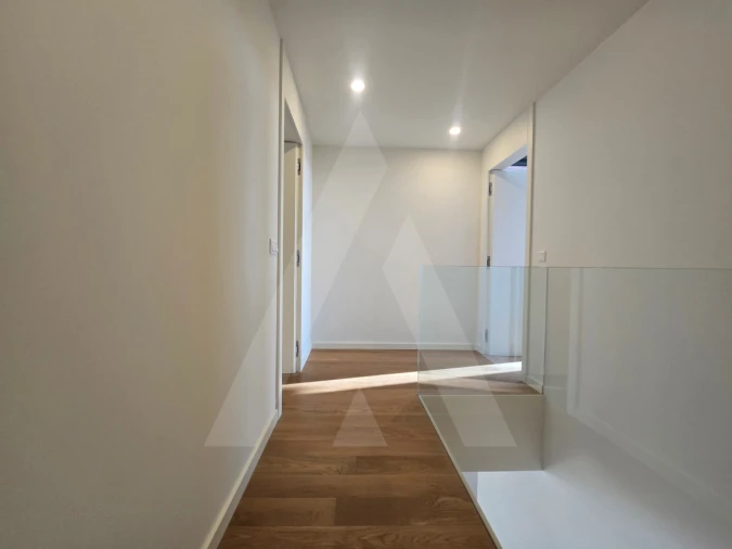 Apartamento T3 para Venda em Glória e Vera Cruz Foto 19