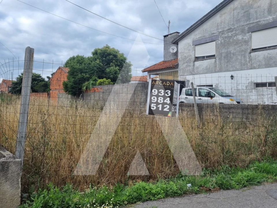 Terreno para Venda em Oiã Foto 5