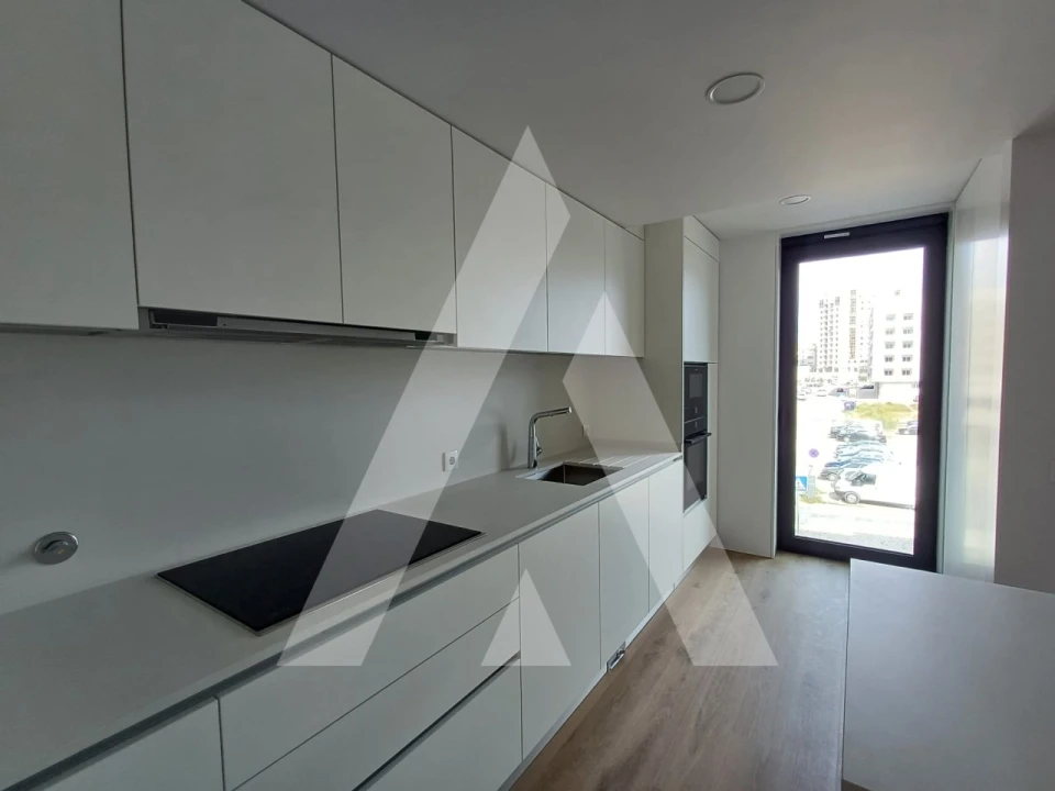 Apartamento T4 para Venda em Glória e Vera Cruz Foto 4