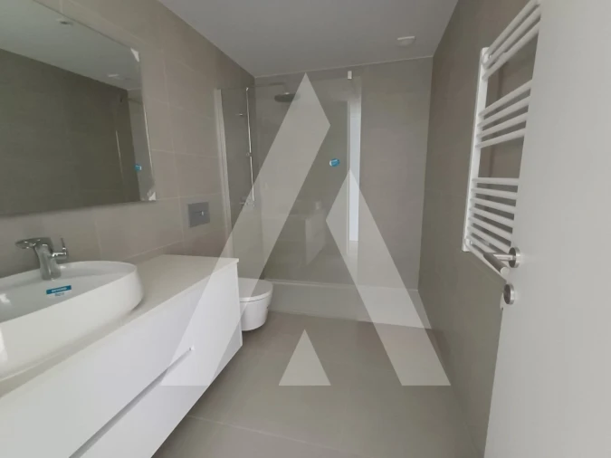 Apartamento T4 para Venda em Glória e Vera Cruz Foto 14