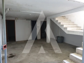 Negócio para Venda em Louriçal