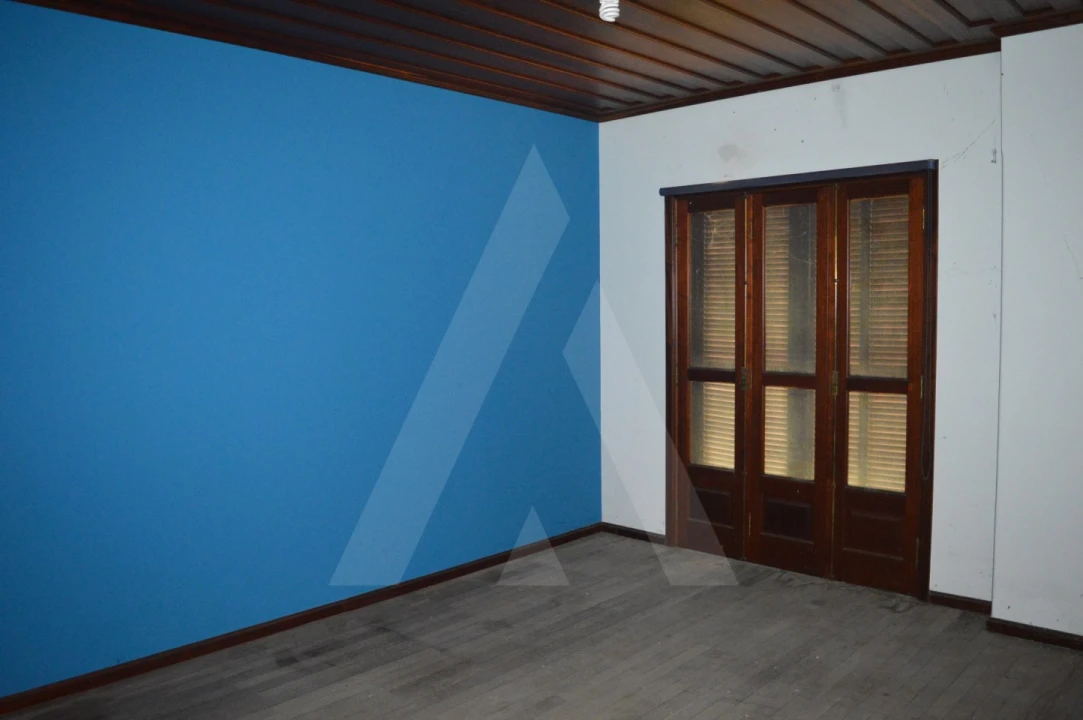 Armazém para Venda em Vilarinho do Bairro Foto 17