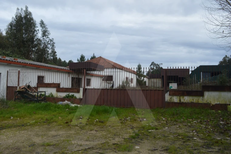 Armazém para Venda em Vilarinho do Bairro Foto 4