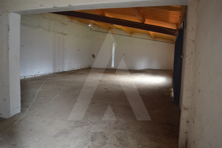 Armazém para Venda em Vilarinho do Bairro Foto 5