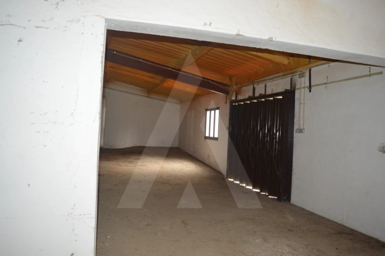 Armazém para Venda em Vilarinho do Bairro Foto 7