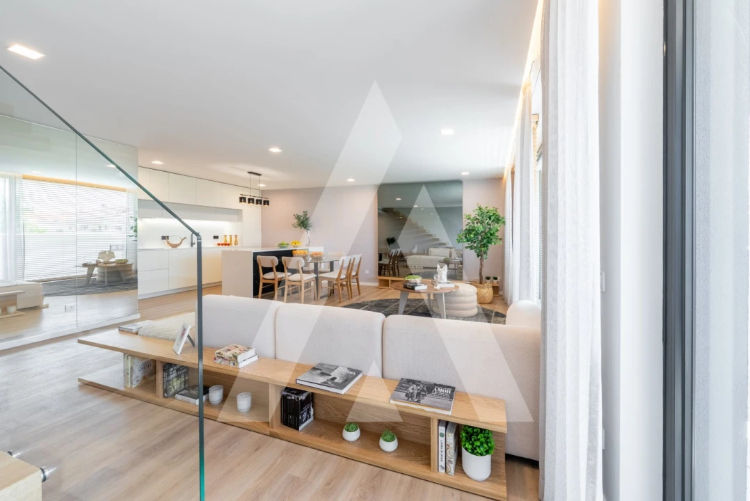 Apartamento T3 para Venda em Glória e Vera Cruz Foto 3