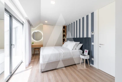 Apartamento T3 para Venda em Glória e Vera Cruz