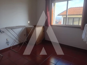 Moradia T4 para Venda em Oliveira do Bairro