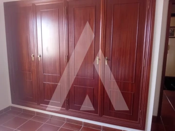 Moradia T4 para Venda em Oliveira do Bairro