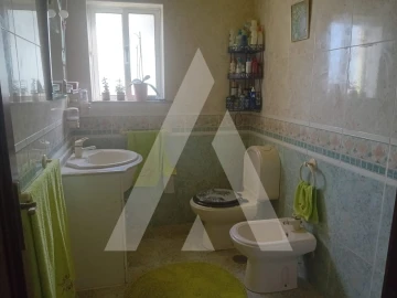 Moradia T4 para Venda em Oliveira do Bairro