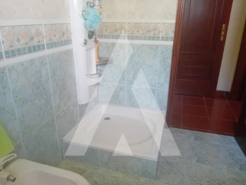 Moradia T4 para Venda em Oliveira do Bairro