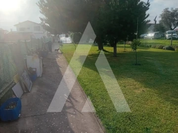 Moradia T4 para Venda em Oliveira do Bairro