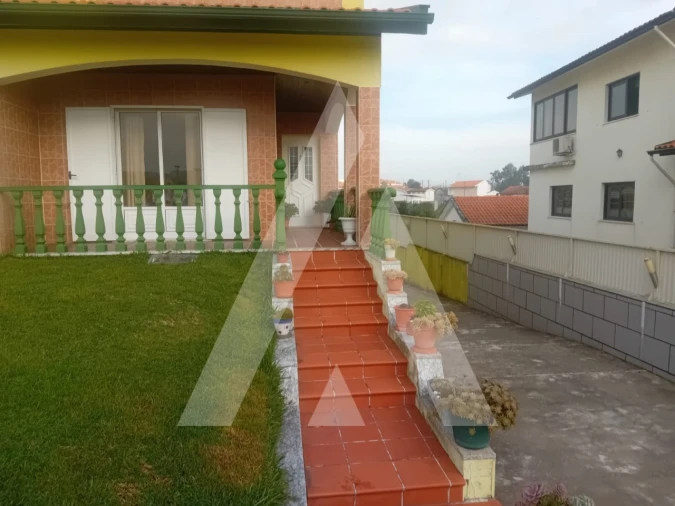 Moradia T4 para Venda em Oliveira do Bairro Foto 43