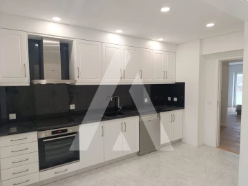 Apartamento T3 para Venda em Santa Maria Maior e Monserrate e Meadela