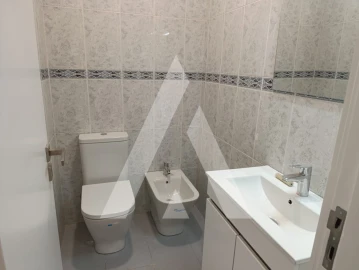 Apartamento T3 para Venda em Santa Maria Maior e Monserrate e Meadela