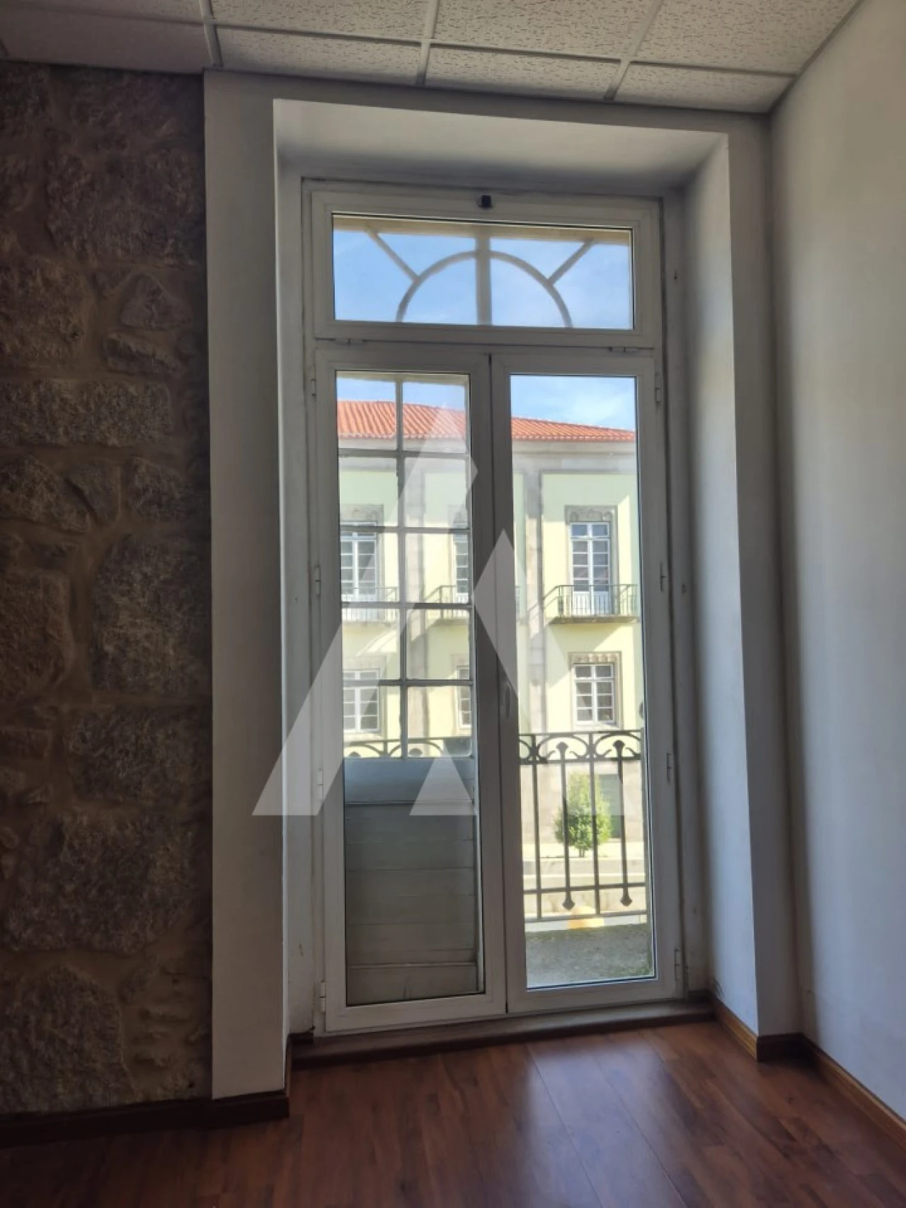 Escritório para Venda em Santa Maria Maior e Monserrate e Meadela Foto 3