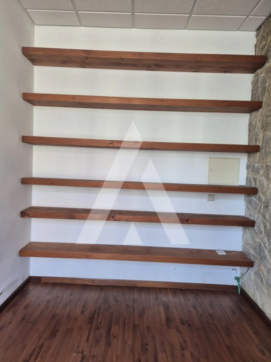 Escritório para Venda em Santa Maria Maior e Monserrate e Meadela Foto 9