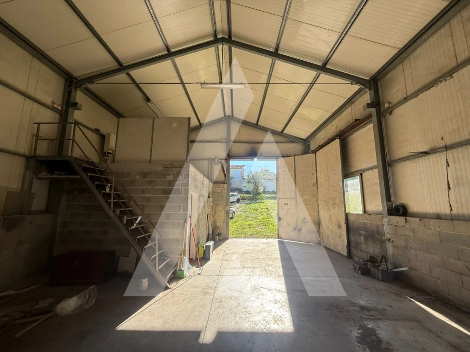 Armazém para Arrendamento em Arrabal Foto 2