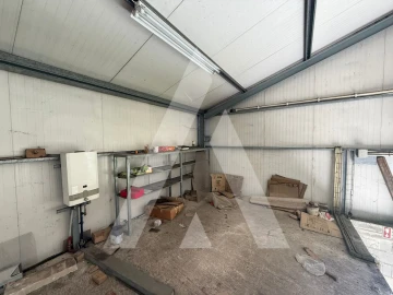 Armazém para Arrendamento em Arrabal