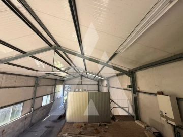 Armazém para Arrendamento em Arrabal