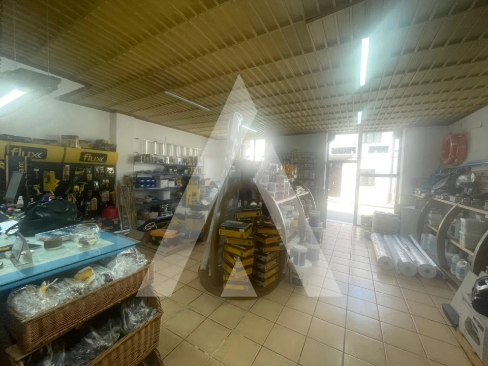 Prédio para Venda em Moledo e Cristelo Foto 11