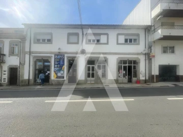 Prédio para Venda em Moledo e Cristelo
