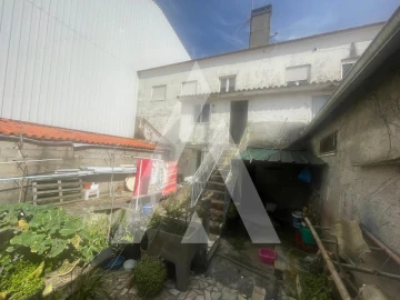 Prédio para Venda em Moledo e Cristelo