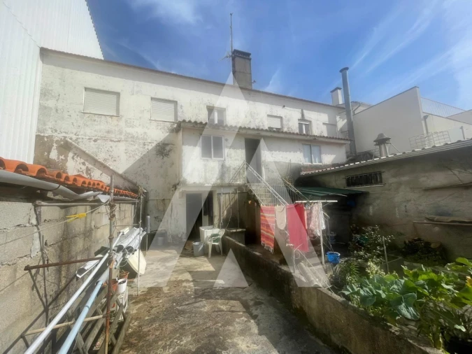 Prédio para Venda em Moledo e Cristelo Foto 13