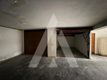 Garagem para Venda em Marinha Grande