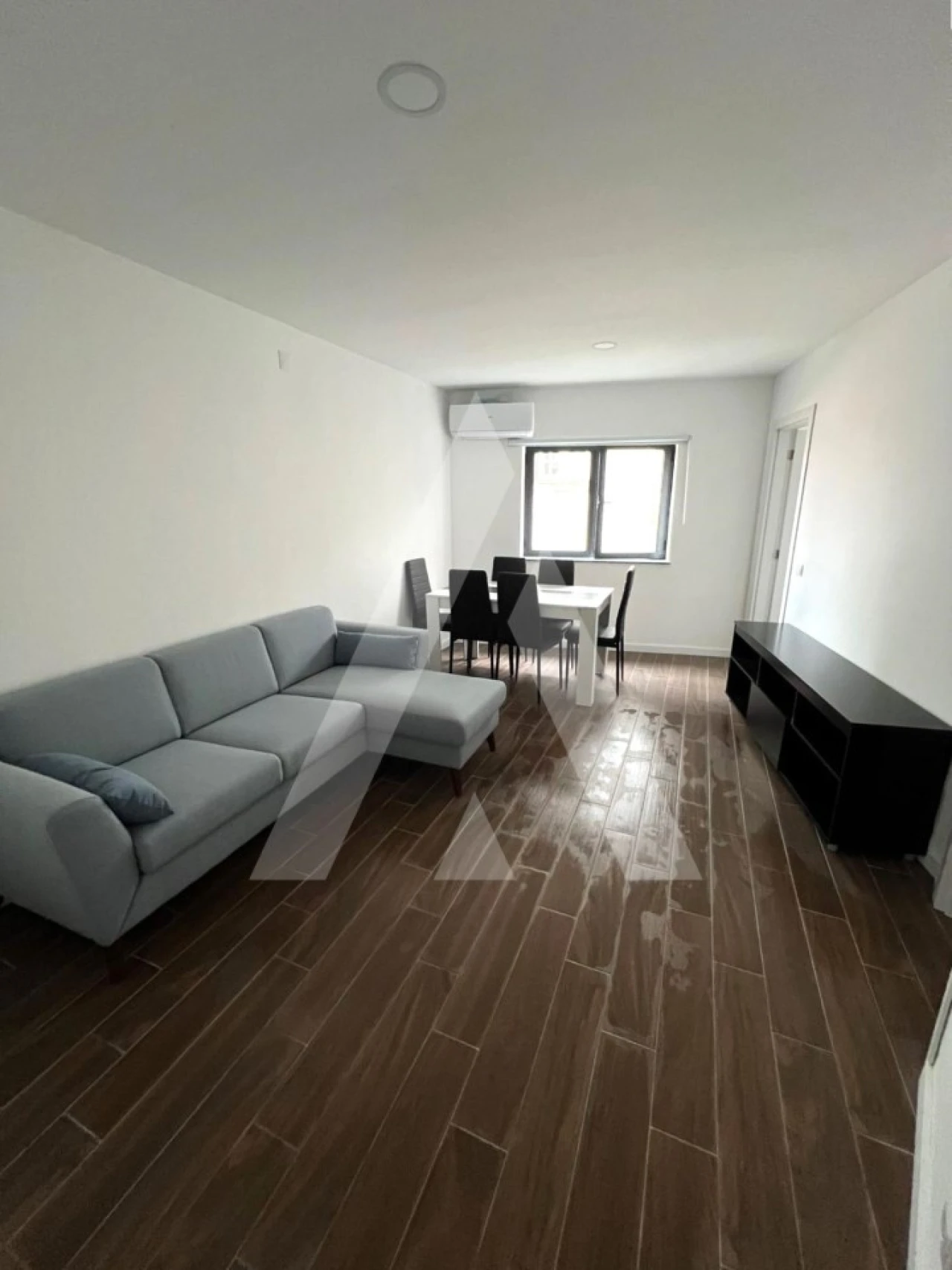 Moradia T5 para Venda em Santa Comba Dão e Couto do Mosteiro Foto 1