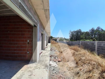 Moradia T4 para Venda em Guia, Ilha e Mata Mourisca