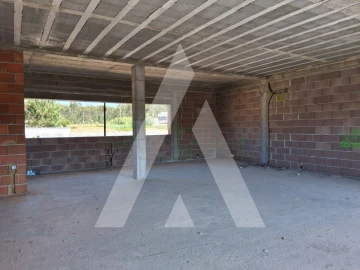 Moradia T4 para Venda em Guia, Ilha e Mata Mourisca