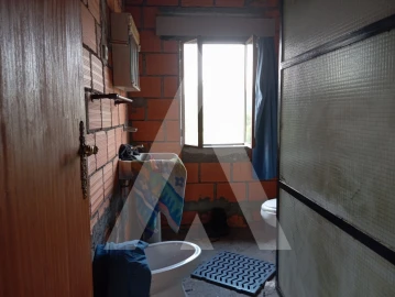 Moradia T2 para Venda em Queirã