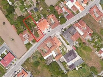 Terreno para Venda em Oliveirinha