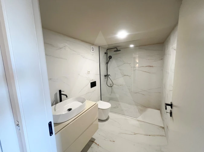 Apartamento T1 para Venda em Glória e Vera Cruz Foto 21