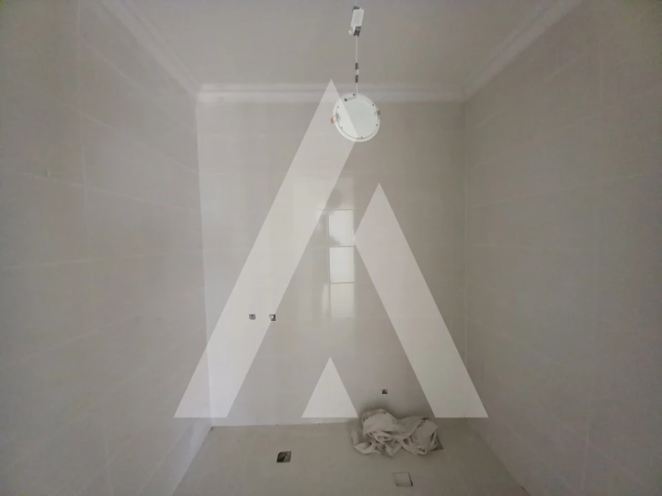 Moradia T3 para Venda em Corroios Foto 40