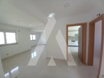 Moradia T3 para Venda em Corroios