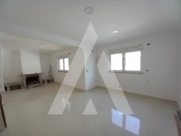 Moradia T3 para Venda em Corroios